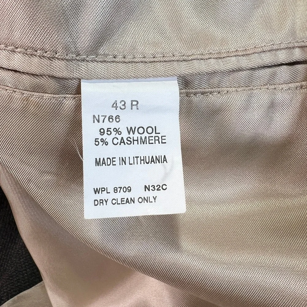 Nautica Blazer Mens 43R Gray Wool Cashmere Plaid 3 Button‎ Sport Coat